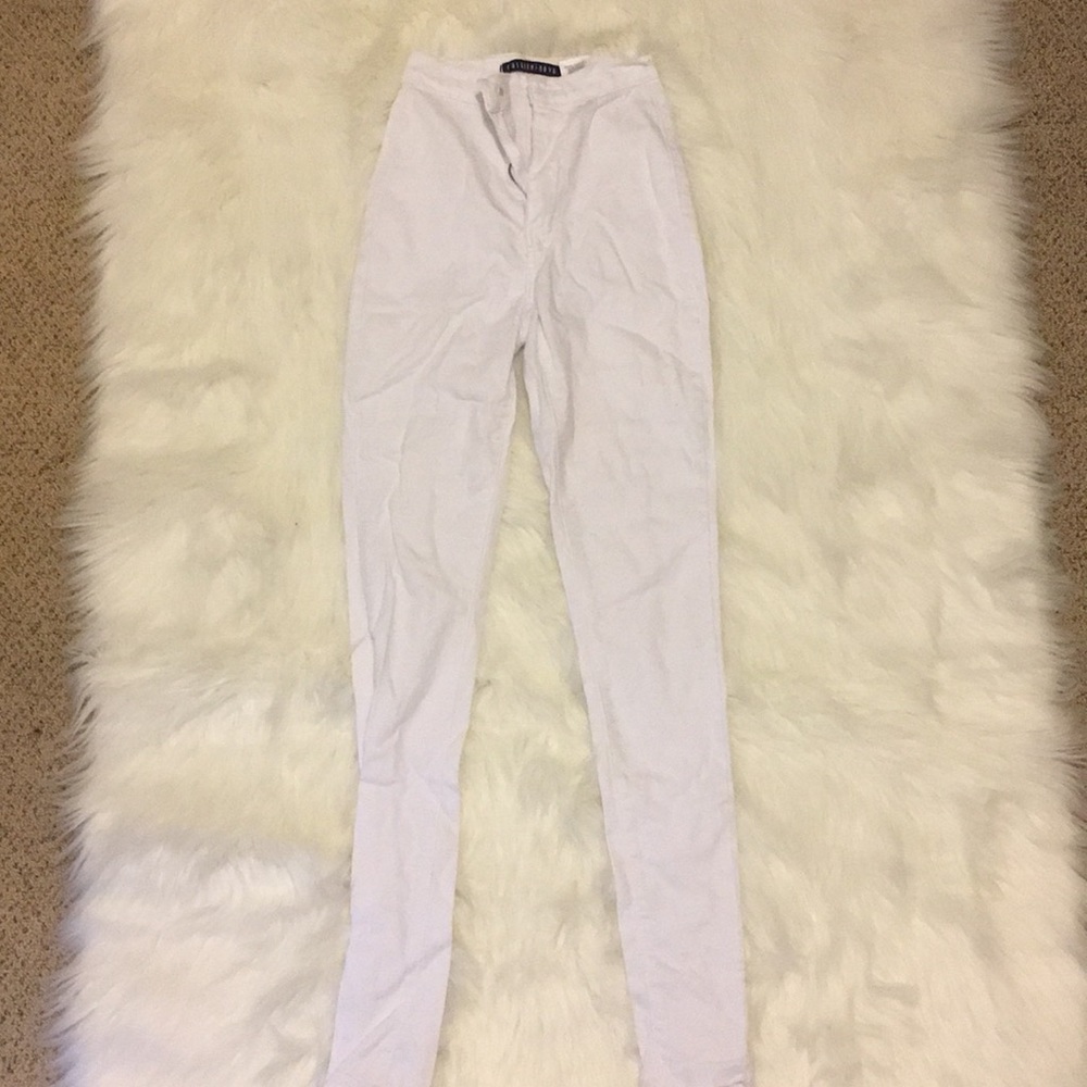 Fashion nova white skinny jeans